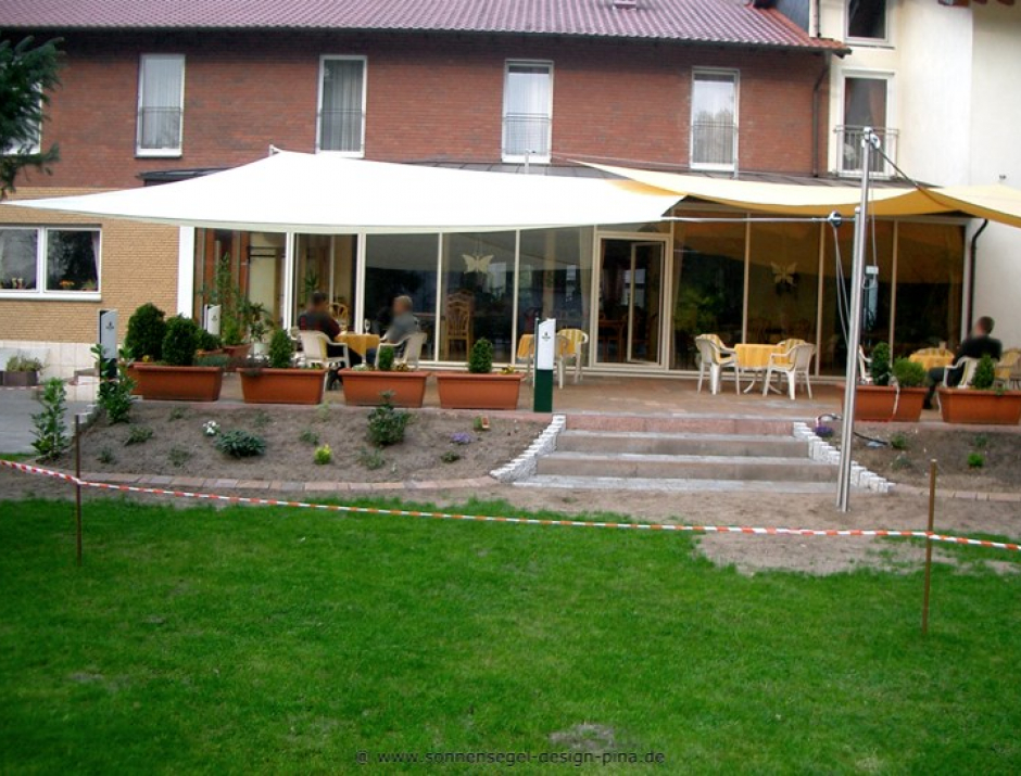 Paderborn I. Sonnensegel Gastronomieterrasse