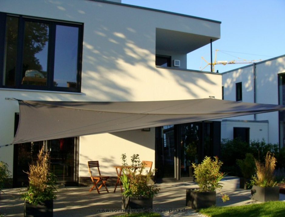 Münster III. – Sonnensegel Terrasse