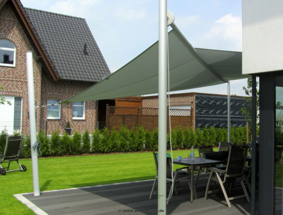 Sonnensegel rollbar auf einer Terrasse in Warendorf