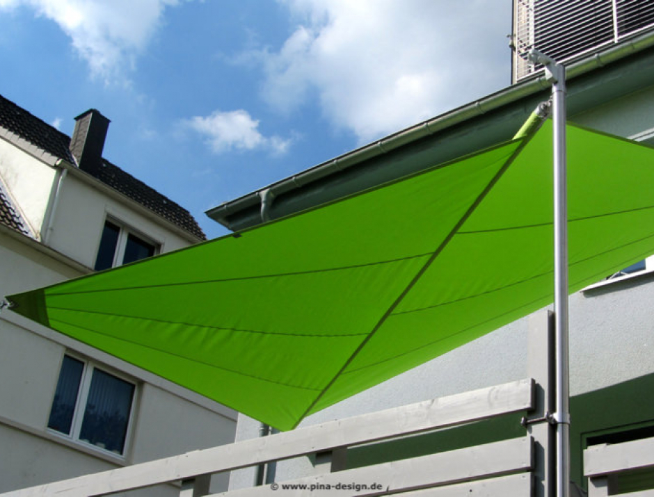 Hagen - Sonnensegel auf Balkon