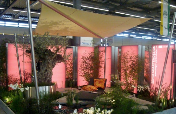 Münster  Sonnensegel für Messestand