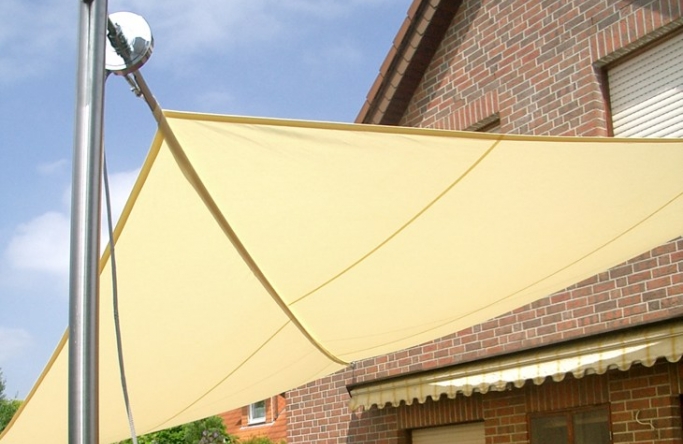 Hamm I. – Sonnensegel Terrasse