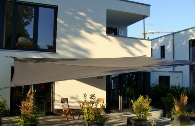 Münster III. – Sonnensegel Terrasse