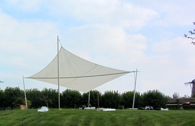 Xanten Archäologischer Park Sonnensegel auf Freifläche