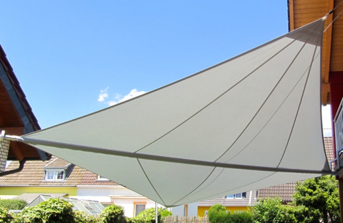 Remagen Sonnensegel über Terrasse