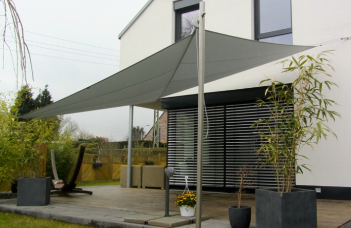 Tönisvorst Sonnensegel über Terrasse