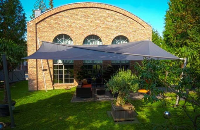 Bad Harzburg - Sonnensegel über Terrasse