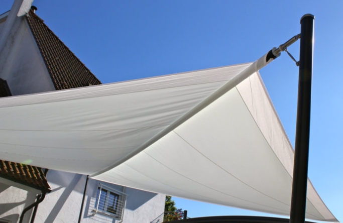 Dortmund Sonnensegel auf Terrasse über Pool