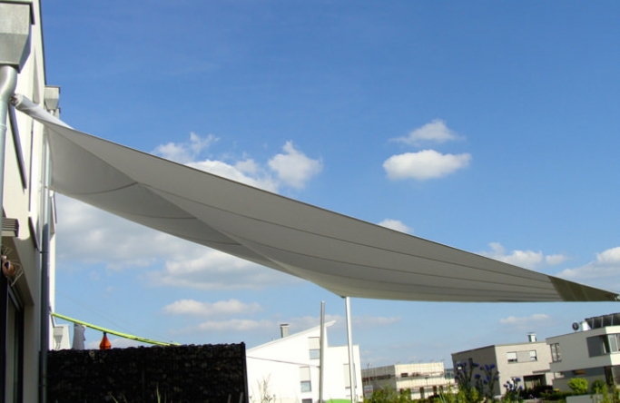 Dortmund - Sonnensegel auf Terrasse