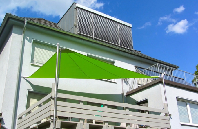 Hagen - Sonnensegel auf Balkon/ Dachterrasse