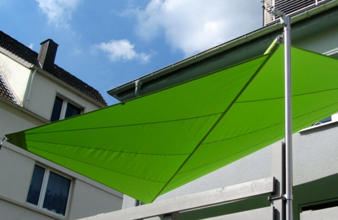 Hagen - Sonnensegel auf Balkon